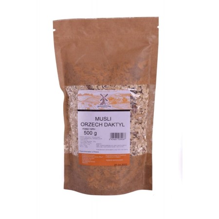 Musli orzech daktyl